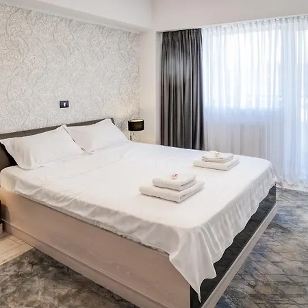 Chanttal Luxury - Fountain Bucarest