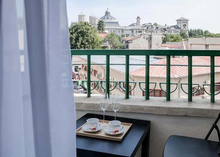 Chanttal Luxury - Fountain Apartman Bukarest