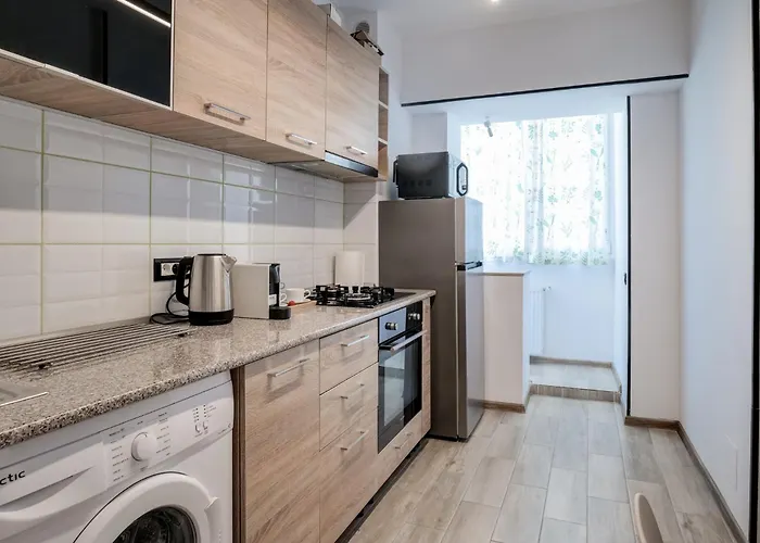 Chanttal Luxury - Fountain