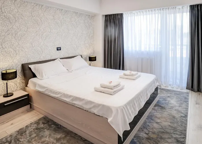 Chanttal Luxury - Fountain Bukarest