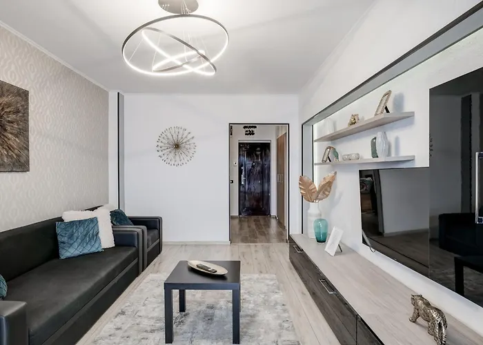 Chanttal Luxury - Fountain * Bukarest